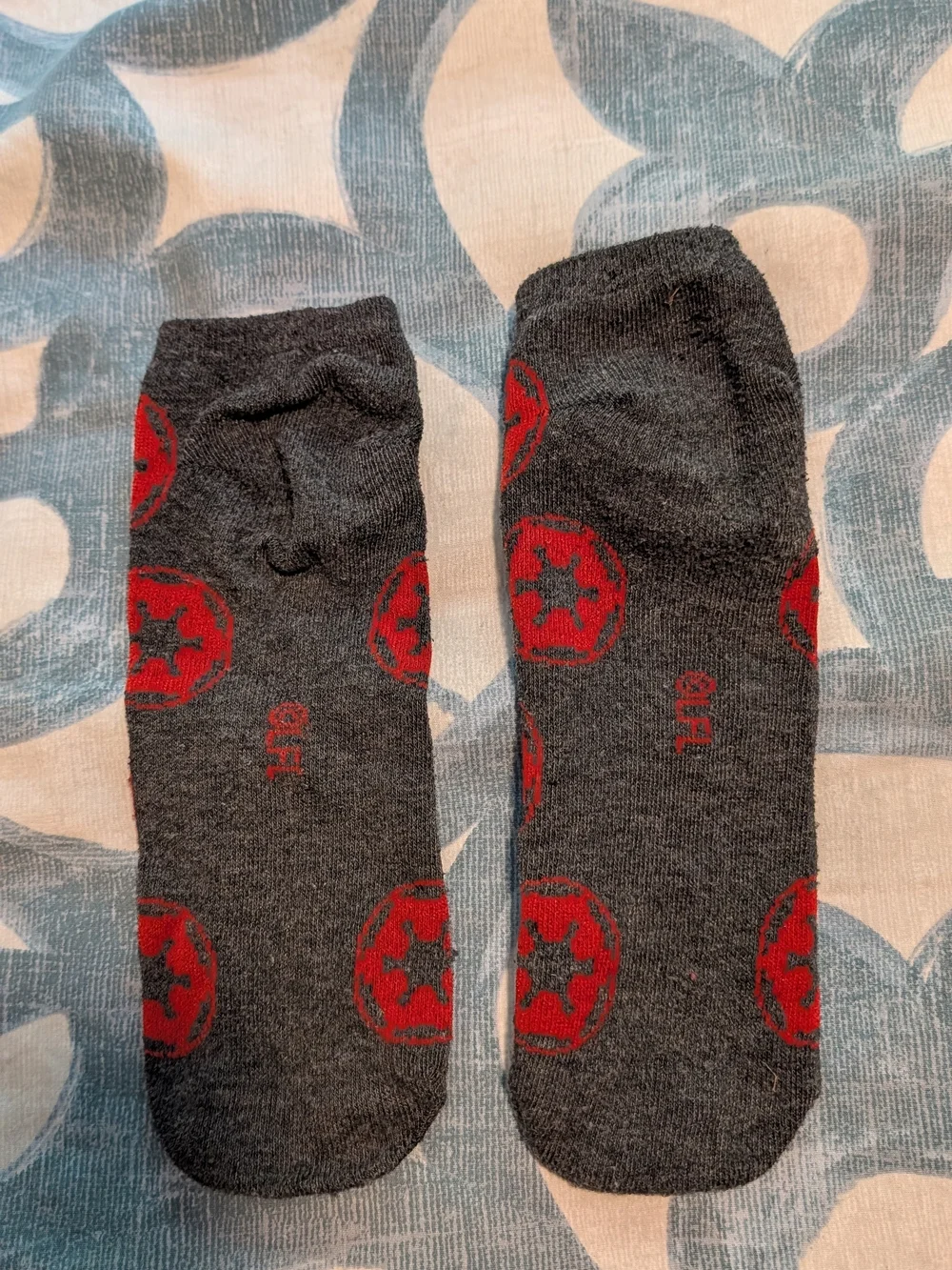 Star Wars Men's Gray Socks with Red Imperial Crest Pattern